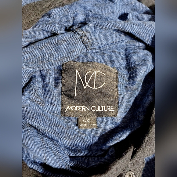 ⭐️3/$15 Modern Culture 4X Long Sleeve 100% Cotton Blue and Black Hooded Shirt - Picture 7 of 10